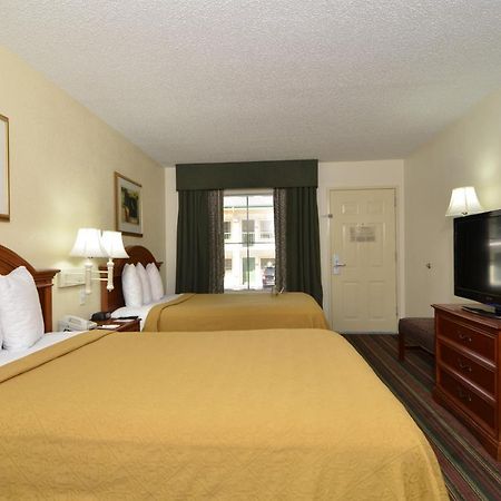 Quality Inn & Suites Biltmore East Asheville Exterior foto